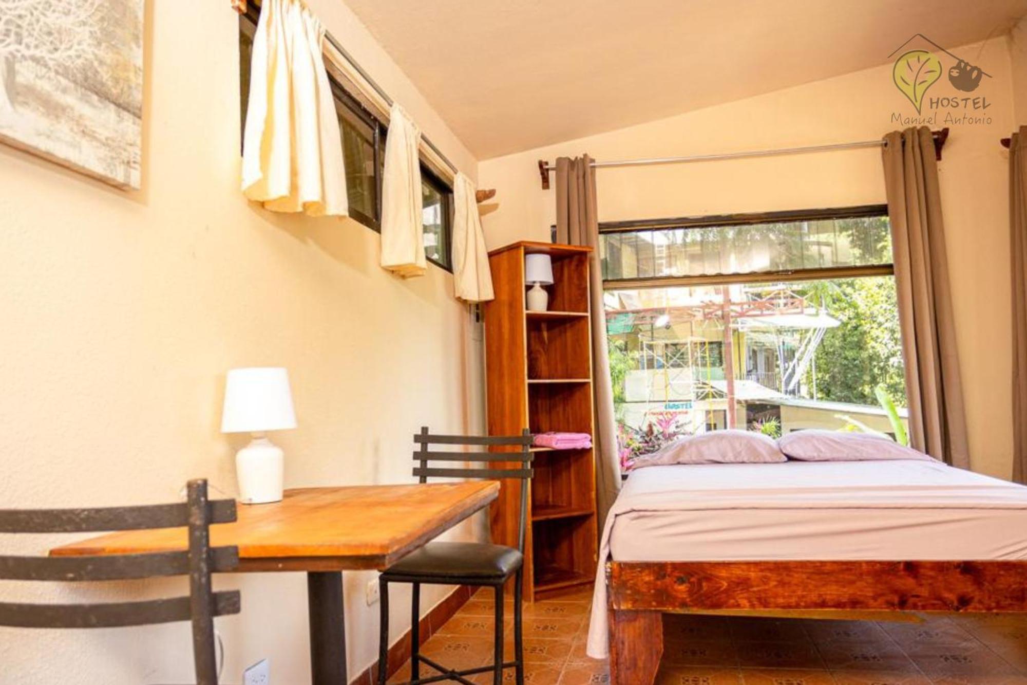 Manuel Antonio Hostel Eksteriør bilde
