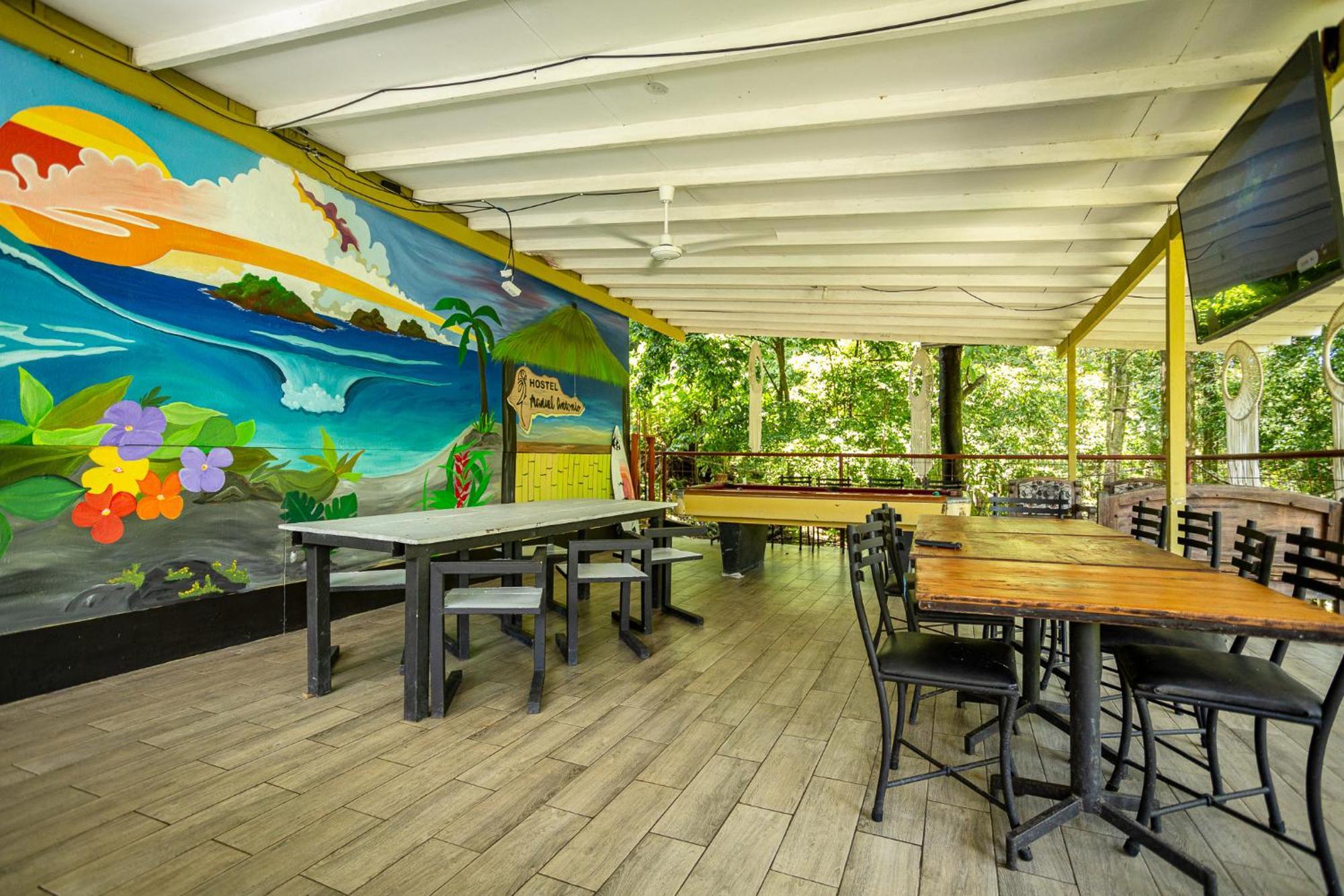 Manuel Antonio Hostel Eksteriør bilde